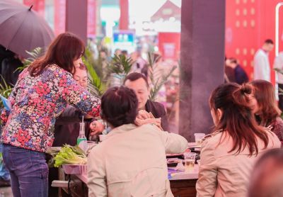 盤錦開火鍋加盟店，如何在起步時領先一步？