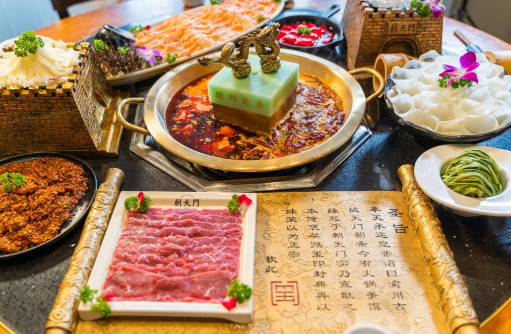 合伙開連鎖火鍋加盟店好嗎？如何權(quán)衡利弊？