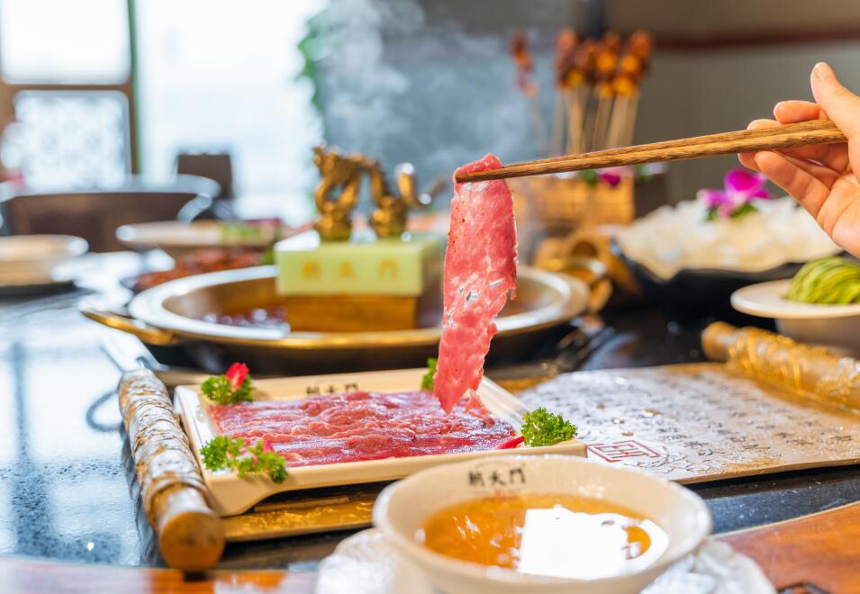 為什么明星都愛開火鍋店？分析利潤后就明白了！