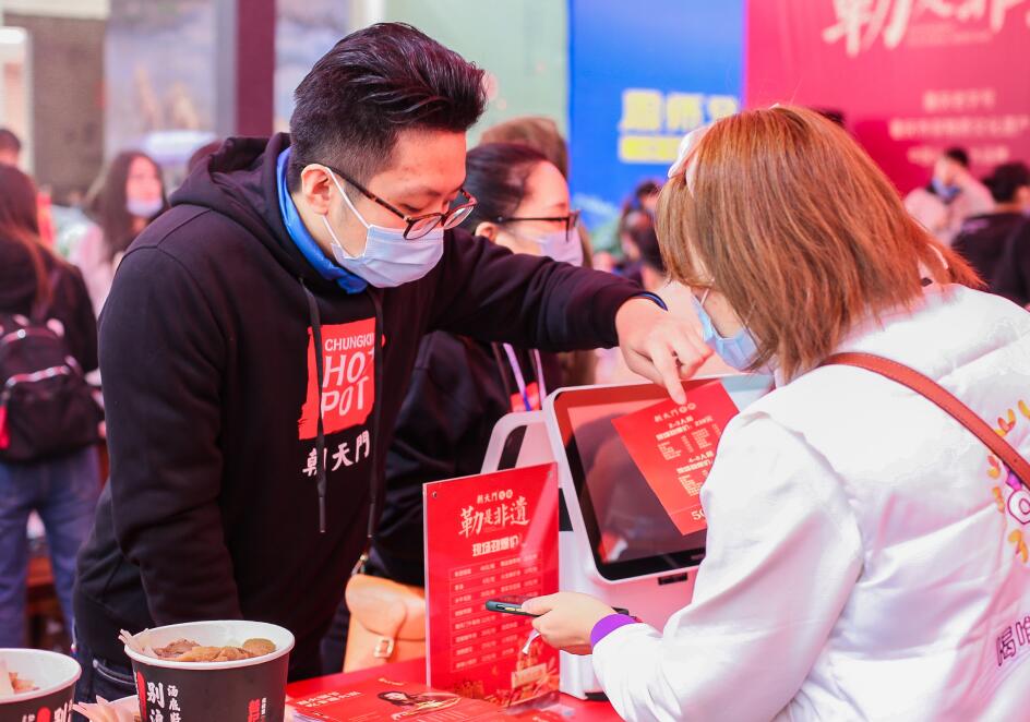 黃石開火鍋加盟店，如何做到半年回本？