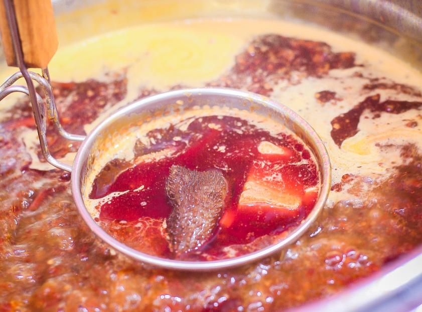 桂平開火鍋加盟店，當(dāng)?shù)叵M市場還樂觀嗎？