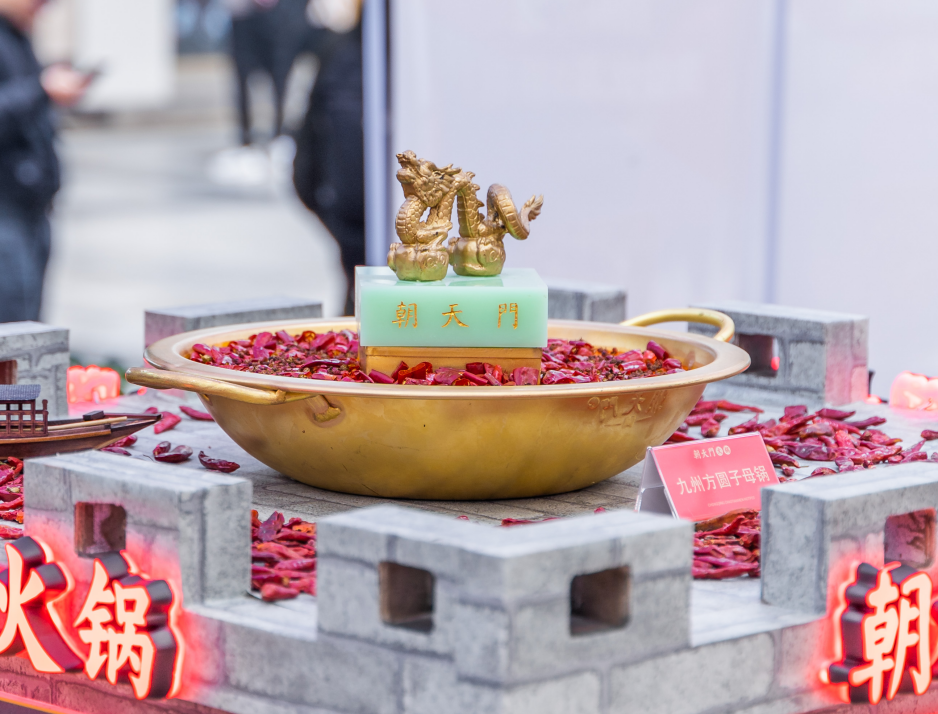 重慶哪里的火鍋好吃？這家本地人吃了86年！