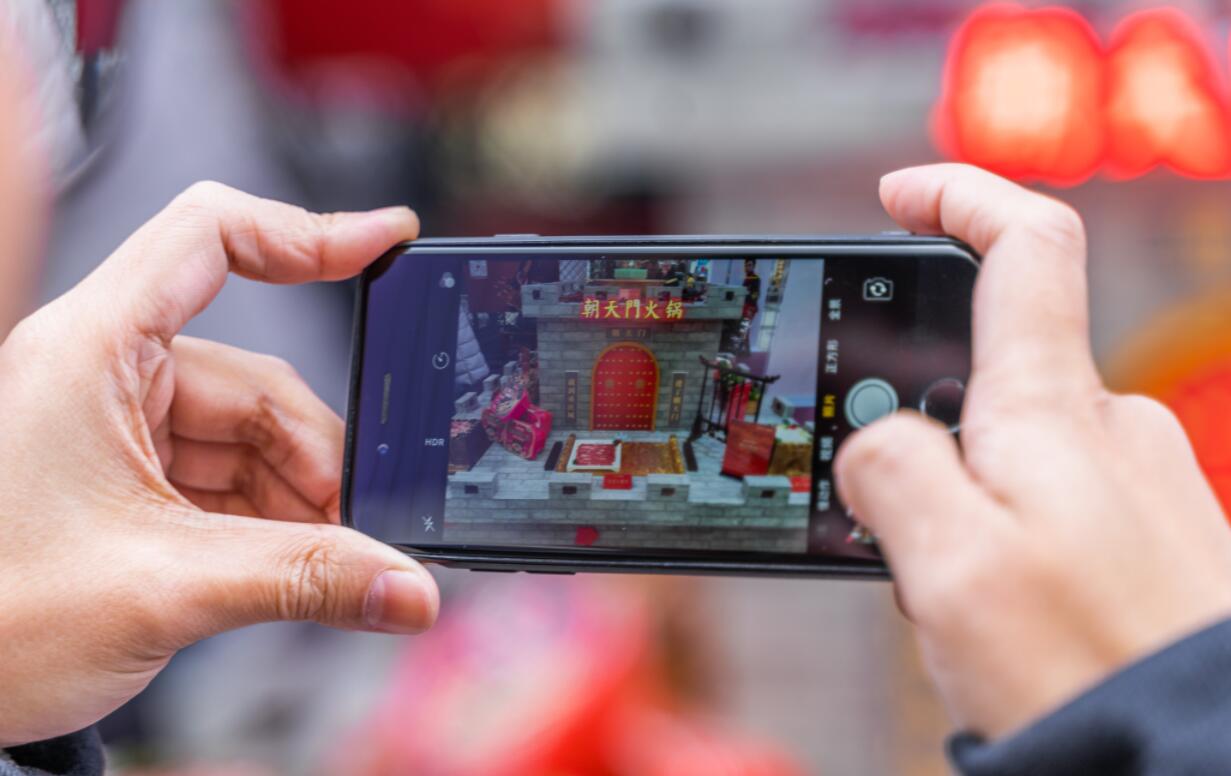 朋友圈要怎么發(fā)，火鍋店老板才能吸引客戶？