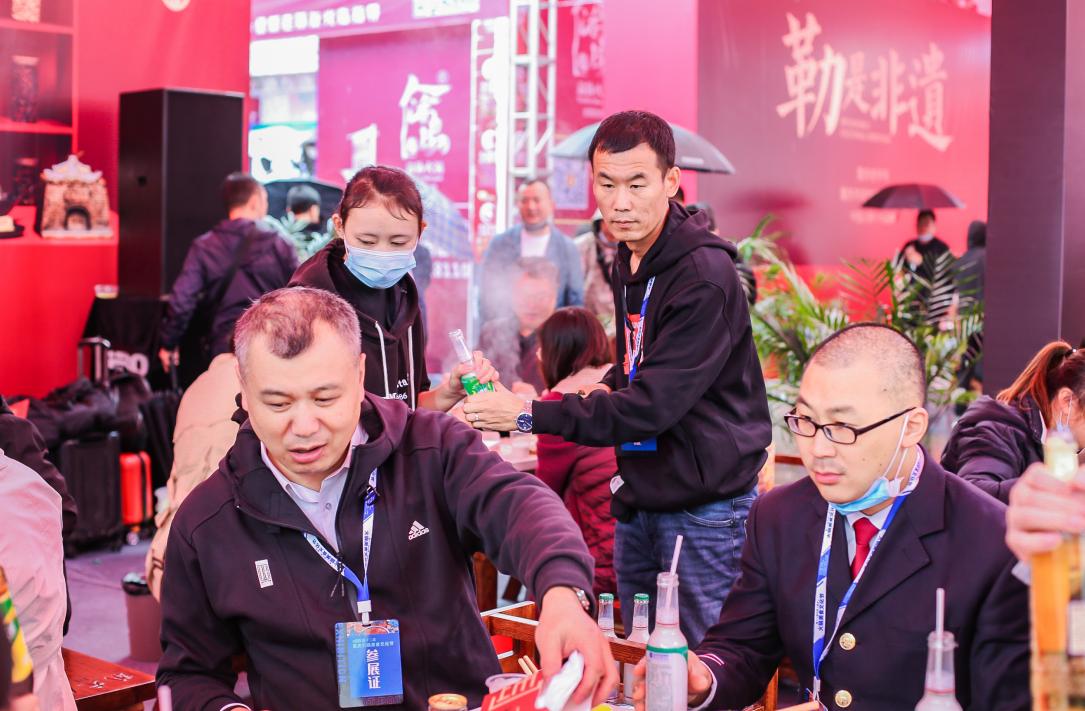 餐飲本質(zhì)是服務(wù)業(yè)，這樣做服務(wù)，才有回頭客！