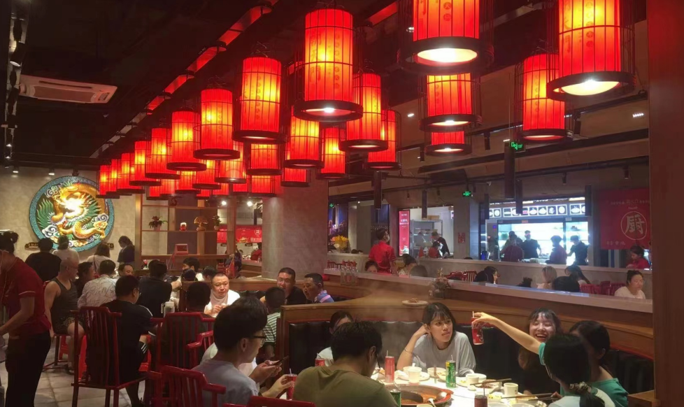 火鍋店燈光設(shè)計(jì)，打造氛圍感，提升進(jìn)店率，老板必看！