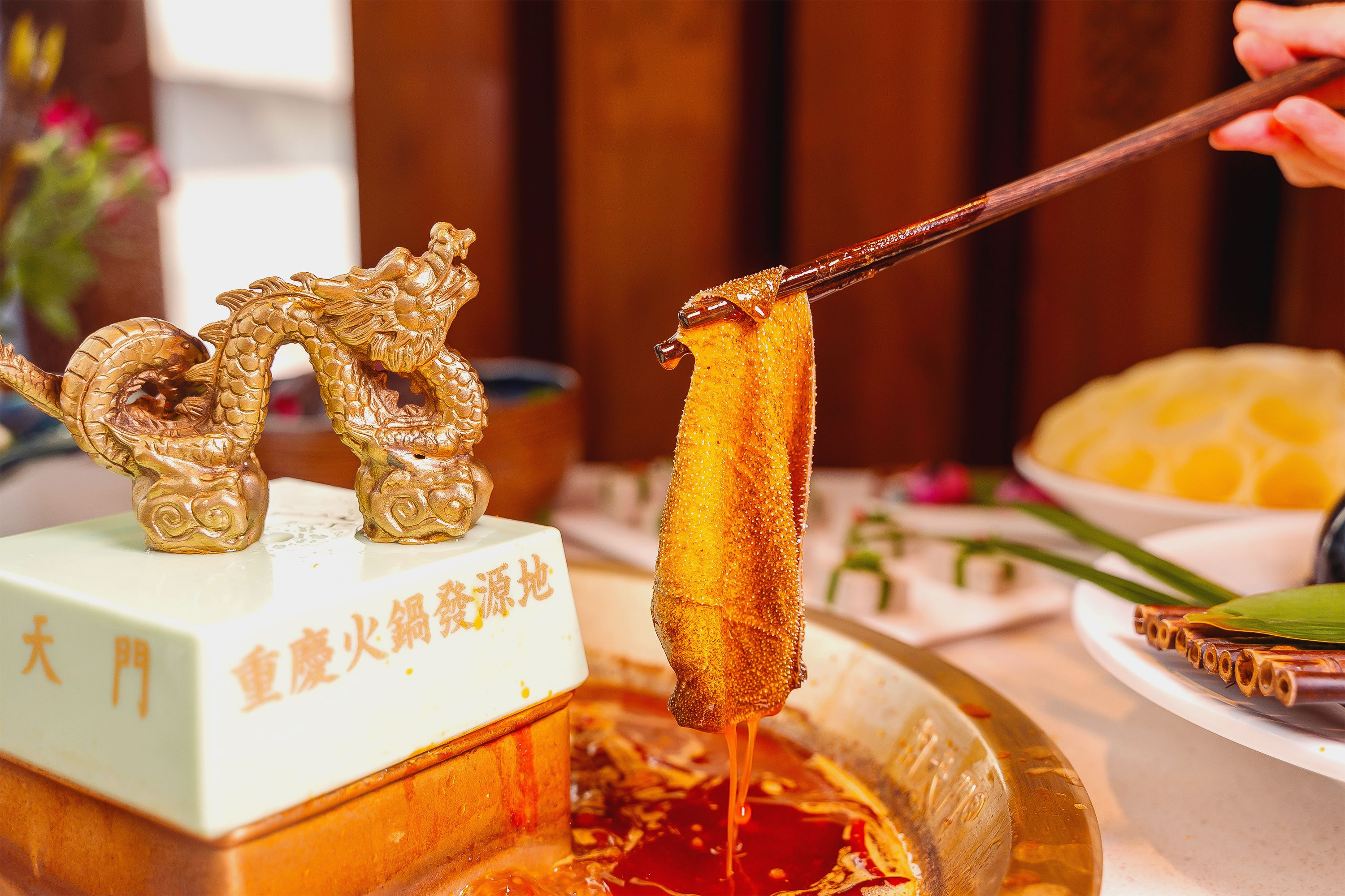 重慶火鍋加盟店，為什么毛肚如此受歡迎？