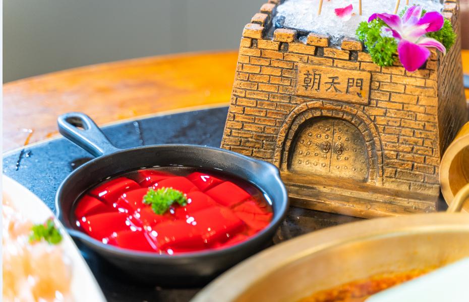 重慶水火鍋，鴨血這樣煮，味道不擺了